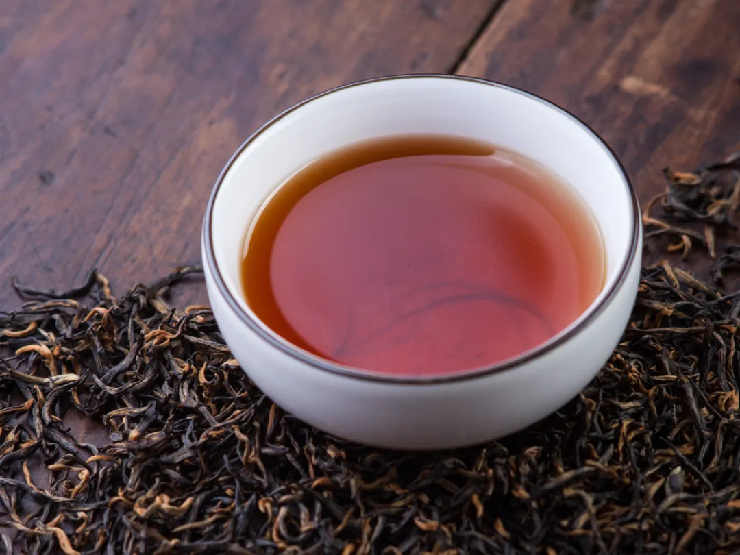 基于高光谱技术的红茶茶多酚可视化研究